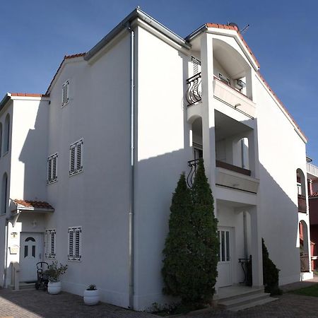 Apartments In Beautiful Split Podstrana Room photo