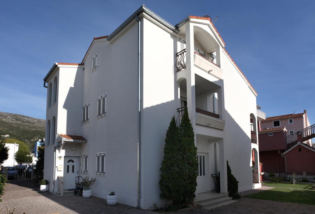 Apartments In Beautiful Split Podstrana Room photo